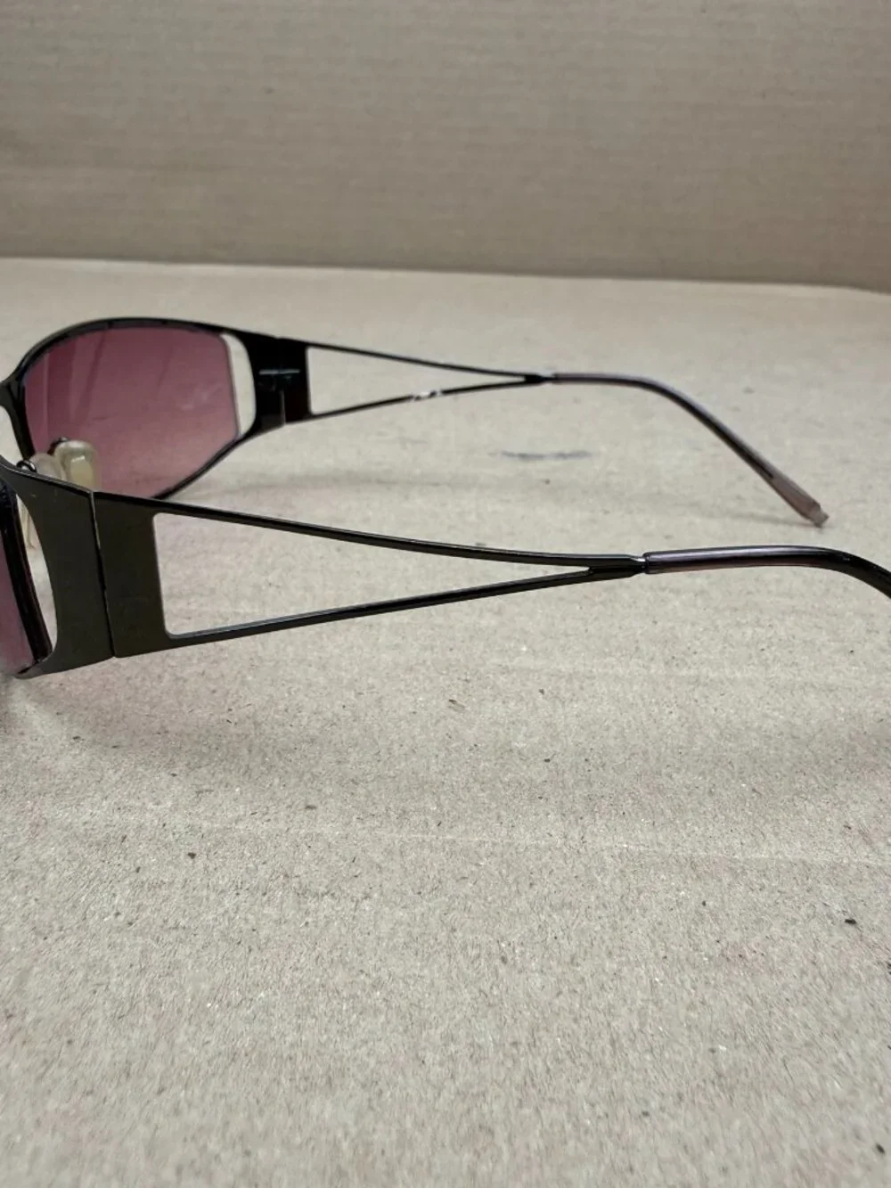 Men's Vintage Style Sunglasses Pink Tinted Lens DAMAGE